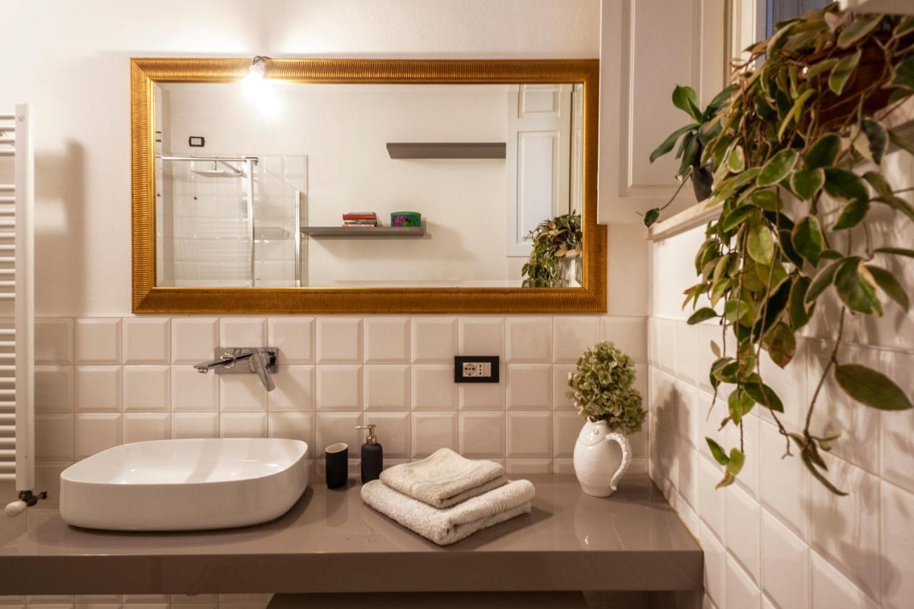 Corso Venezia, In Una Corte Esclusiva Riservata! Milán Exterior foto